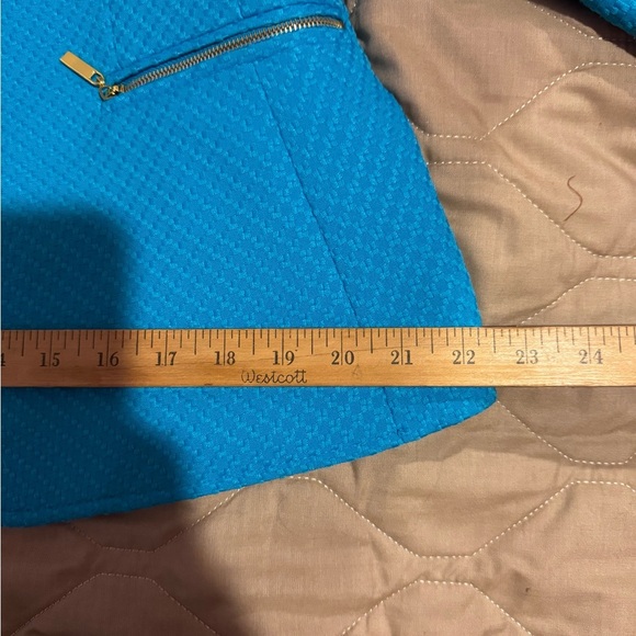 Tahari Levine Studio Blazer Womens Size 12 Blue Collared Long Sleeve Two Pockets - Picture 5 of 13